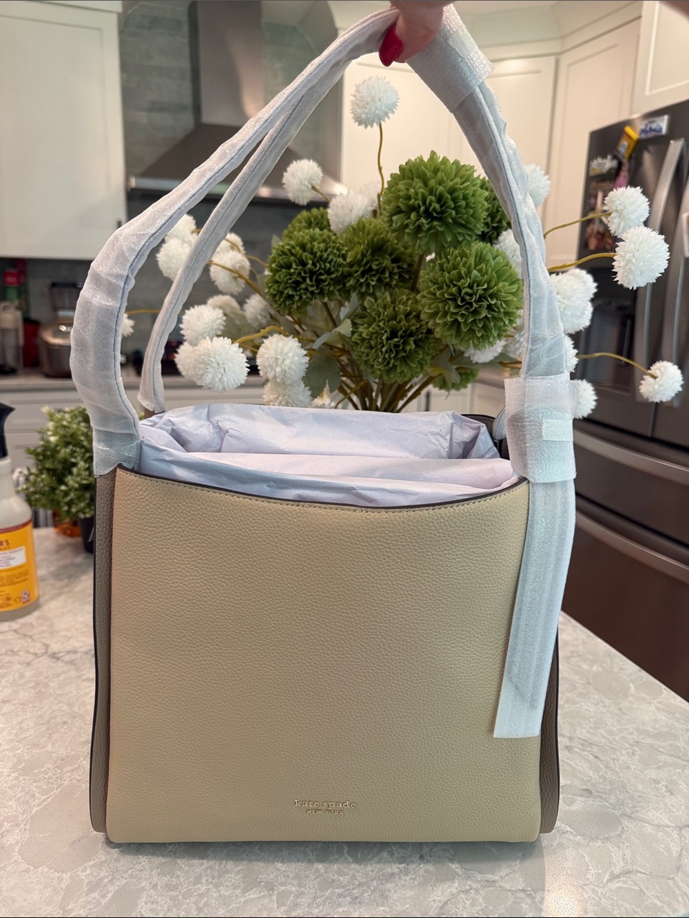 Kate Spade New York Knott Large Shoulder Bag - Picture 2 of 14